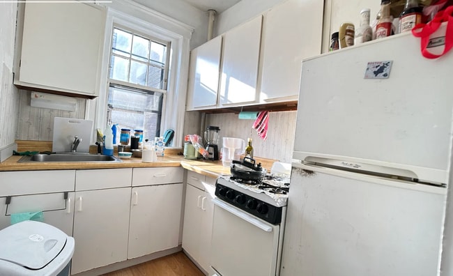 317 Allston St, Unit 15R in Boston, MA - Foto de edificio - Building Photo