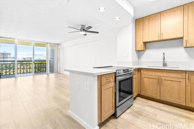 property at 1619 Kamamalu Ave