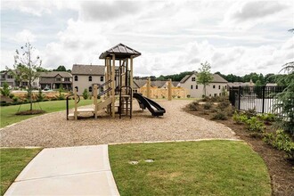 4315 Huron Dr in Cumming, GA - Building Photo - Building Photo