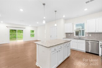 234 Quinn Rd in Matthews, NC - Building Photo - Building Photo