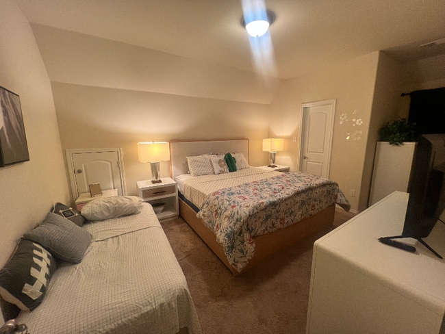 property at 1415 Field Dr