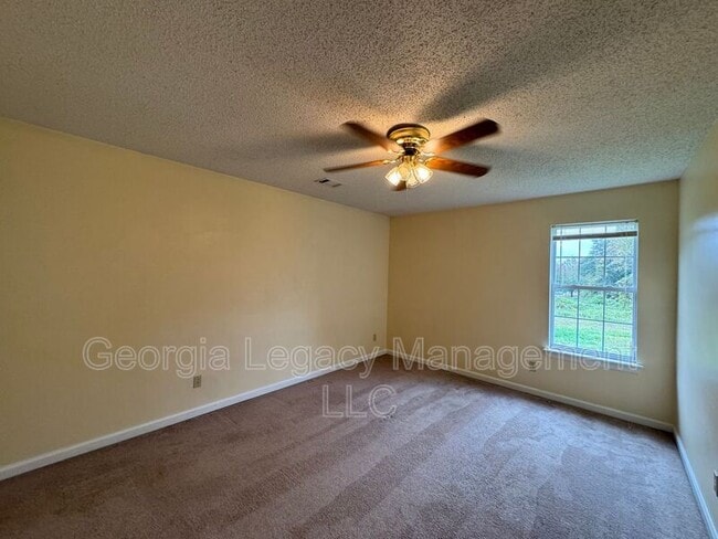 3018 Old Maysville Rd in Commerce, GA - Building Photo - Building Photo