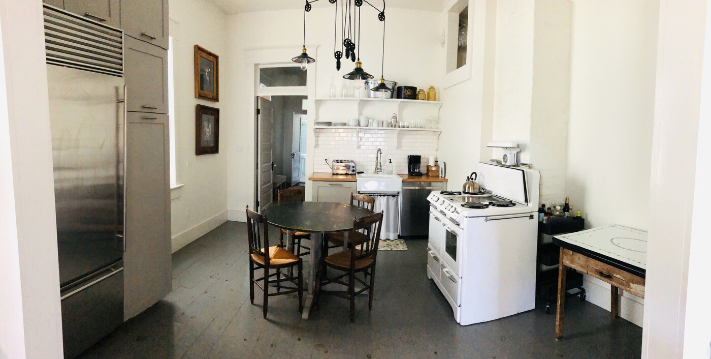 1360 Constance St, Unit 1360 Constance St. in New Orleans, LA - Building Photo