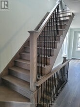 1 Royal Collection Wy in Whitby, ON - Building Photo - Building Photo