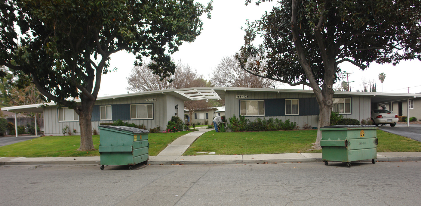 755-765 Baylor Ave in Claremont, CA - Building Photo