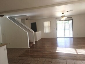 2407 E Peach Tree Dr in Chandler, AZ - Building Photo - Building Photo
