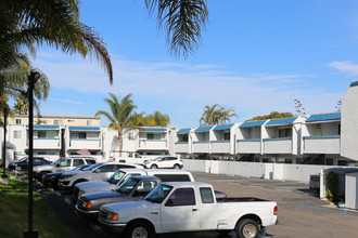 Casa Del Sol Apartments in Carlsbad, CA - Building Photo - Building Photo