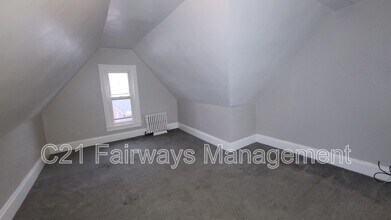 208 Thompson St in Latrobe, PA - Building Photo - Building Photo