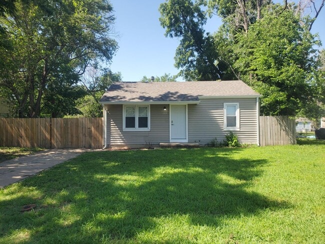 314 Grover Ave