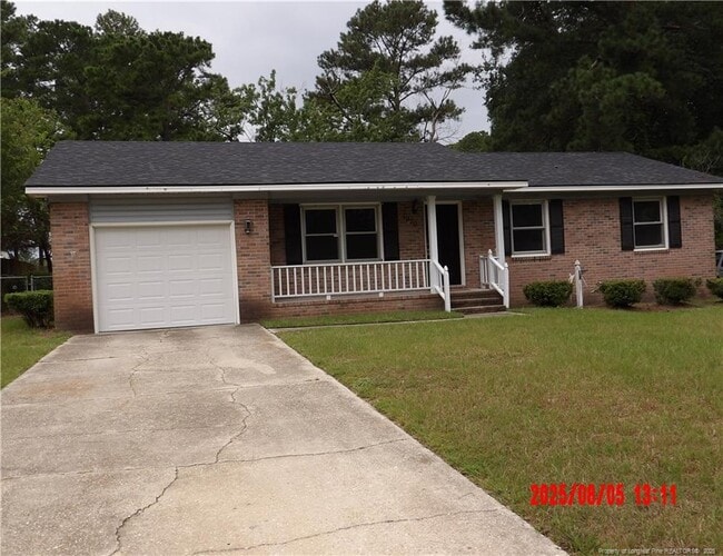 property at 1920 Aspen Cir