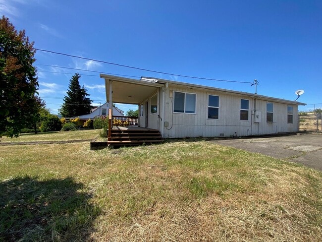 property at 274 NW Meloy Ave