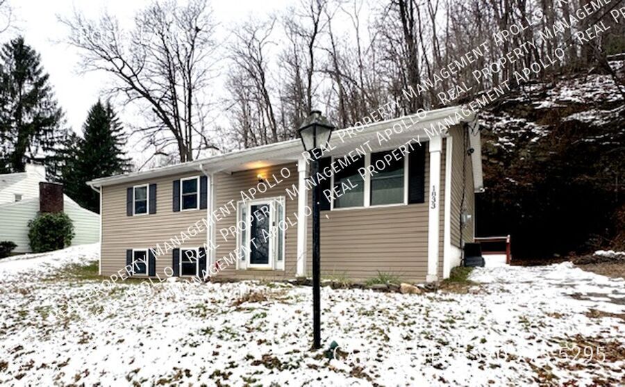 1833 Poco Ln in Williamsport, PA - Building Photo