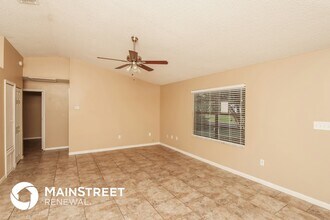 1318 Sandusky St SE in Palm Bay, FL - Foto de edificio - Building Photo