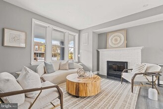 1416 S St SE in Washington, DC - Foto de edificio - Building Photo