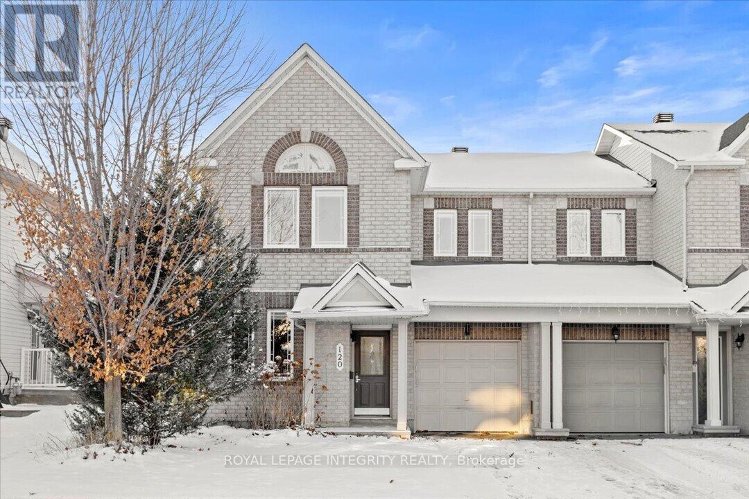 120 Grovemont Dr in Ottawa, ON - Building Photo