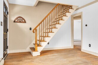 12 Lee Ave in South Portland, ME - Foto de edificio - Building Photo