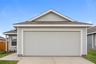3157 Crestone Dr in Crandall, TX - Building Photo