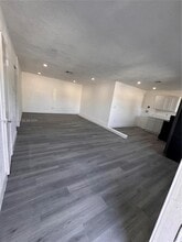 4490 NW 171 Terrace in Miami Gardens, FL - Building Photo - Building Photo