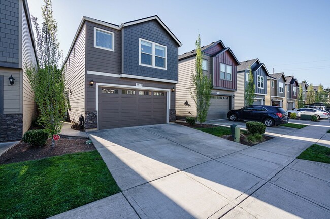 2648 NE 130th Ct