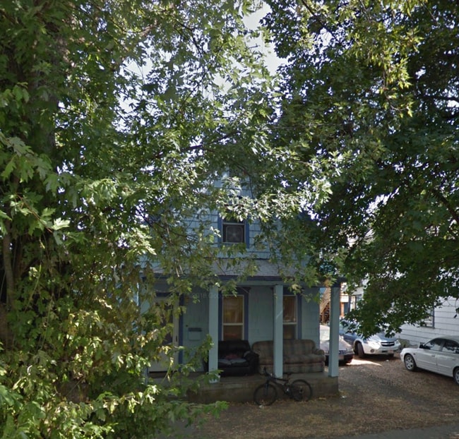 property at 312 S Asbury St