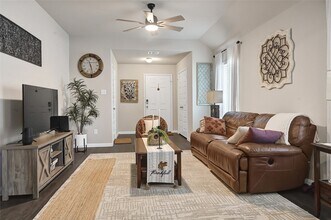 1329 Mount Blanc Path in Conroe, TX - Building Photo - Building Photo