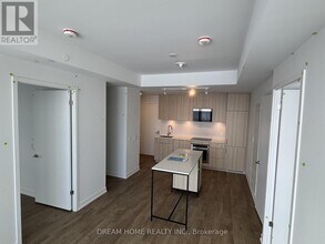 251 Masonry Wy in Mississauga, ON - Building Photo - Building Photo