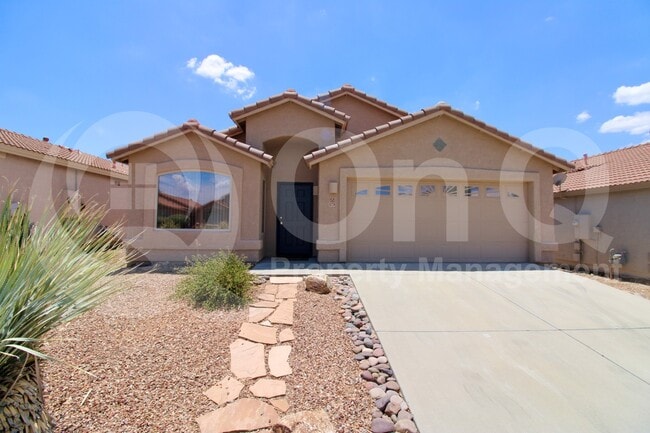579 W Tara Danette Dr in Tucson, AZ - Building Photo - Building Photo