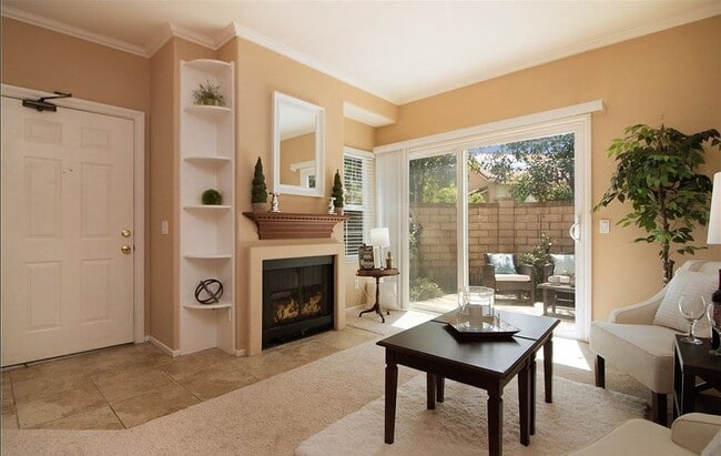 28952 Canyon Lake Dr in Trabuco Canyon, CA - Building Photo - Building Photo