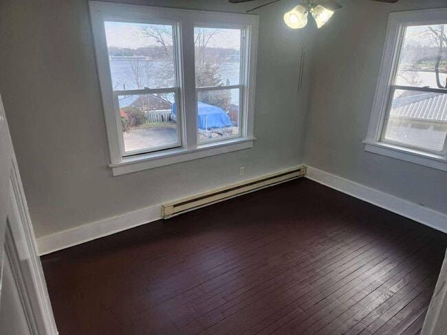 600 N Lake St in Warsaw, IN - Building Photo - Building Photo