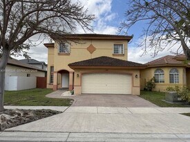 20336 SW 87th Pl in Cutler Bay, FL - Building Photo