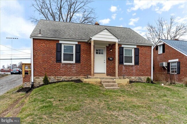 property at 926 Thornton Rd