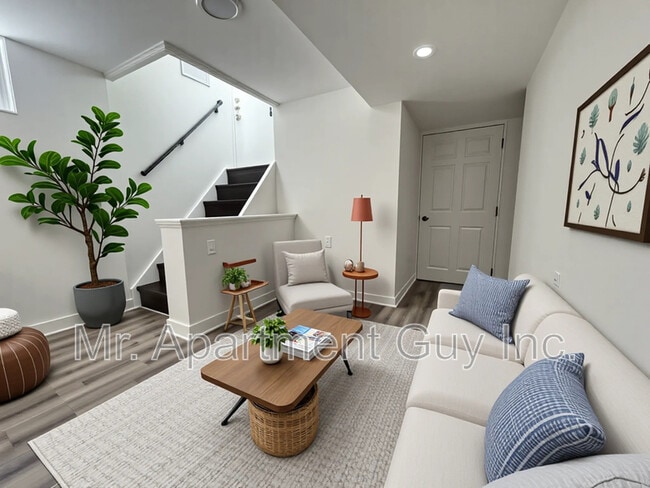 52 Sunmount Rd in Toronto, ON - Building Photo - Building Photo