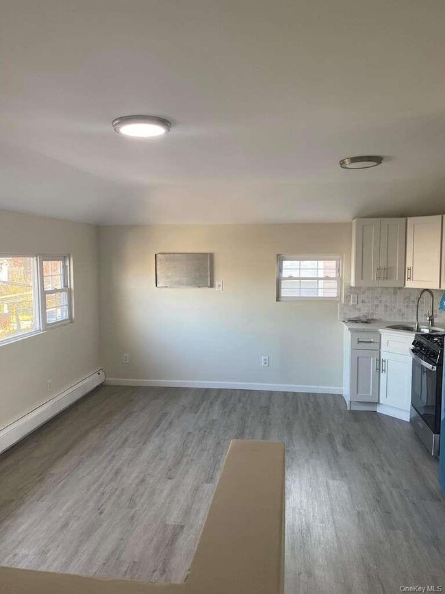 property at 147-20 226th St