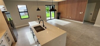 758 Worth Ave S in Lehigh Acres, FL - Building Photo