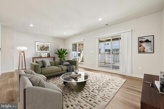 2528 VERONA Pl in Ellicott City, MD - Building Photo - Building Photo