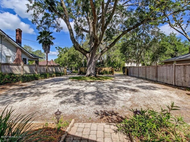 3612 Walsh St, Unit 3612 in Jacksonville, FL - Foto de edificio - Building Photo