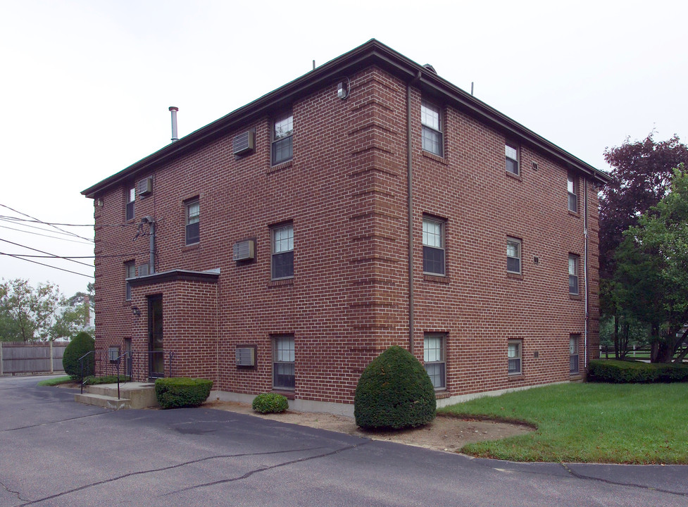 31 Townsend St in Abington, MA - Building Photo