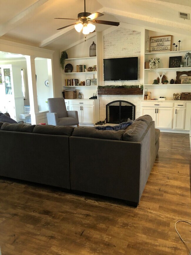 2646 Stanford Ave in Clovis, CA - Building Photo - Building Photo