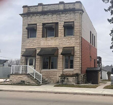 131 E Main St, Unit 2