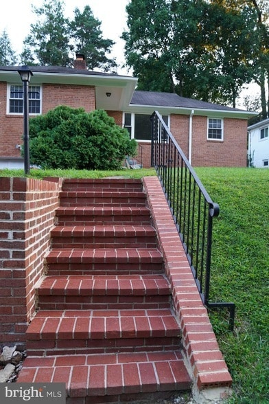 property at 5612 Massachusetts Ave