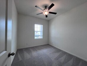 130 Rubrum Rd in Niederwald, TX - Building Photo - Building Photo