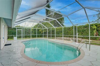 3035 42nd Terrace SW in Naples, FL - Building Photo - Building Photo