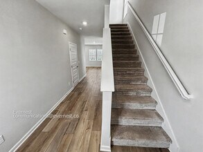 2284 Robert Gwynne Dr in Smyrna, TN - Building Photo - Building Photo