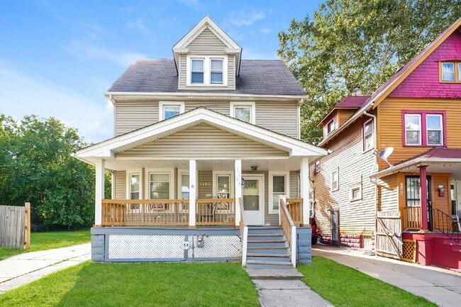 property at 1104 E 112th St