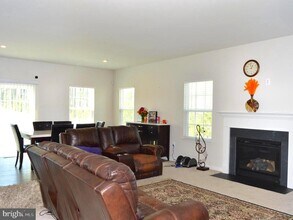 5520 Ivy Hill Dr in Fredericksburg, VA - Building Photo - Building Photo