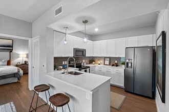 Bainbridge Creekside in New Braunfels, TX - Building Photo - Building Photo