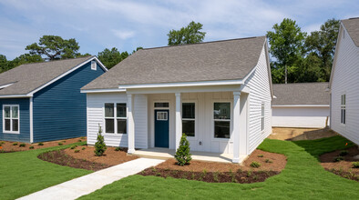 Heartsease Shallotte in Shallotte, NC - Foto de edificio - Building Photo