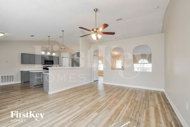 22 Philmont Ln in Palm Coast, FL - Building Photo - Building Photo