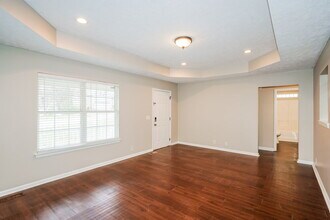 634 Woodland Hills Dr in La Vergne, TN - Building Photo - Building Photo