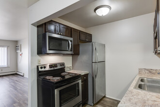 REO Town Apartments in Lansing, MI - Foto de edificio - Interior Photo